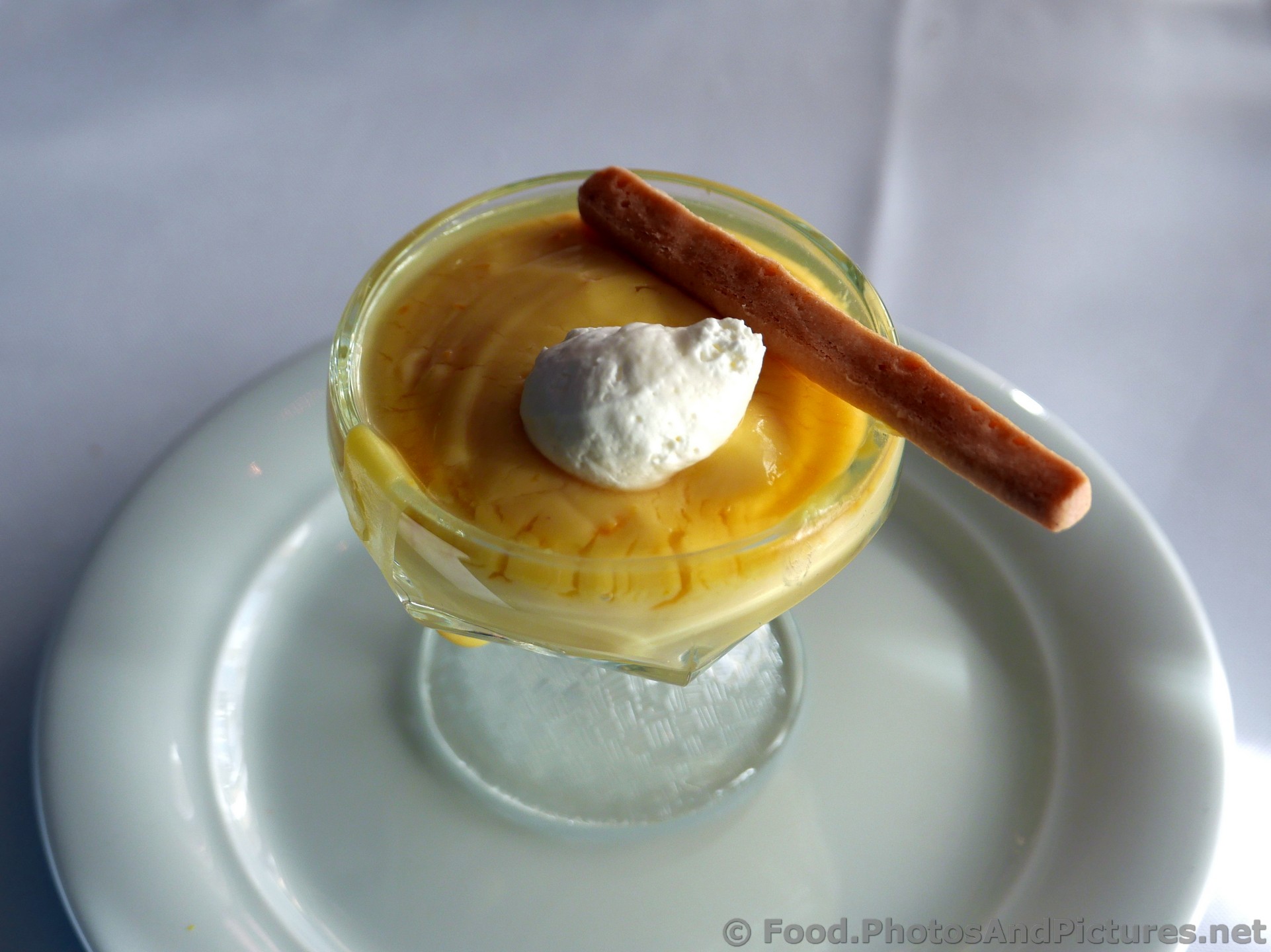 Orange Cream Pudding with Ginger Cookie Stick.jpg