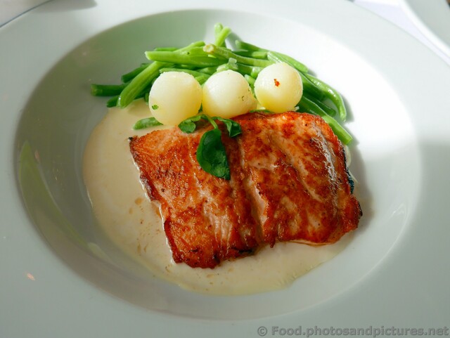 Atlantic Salmon Bake.jpg