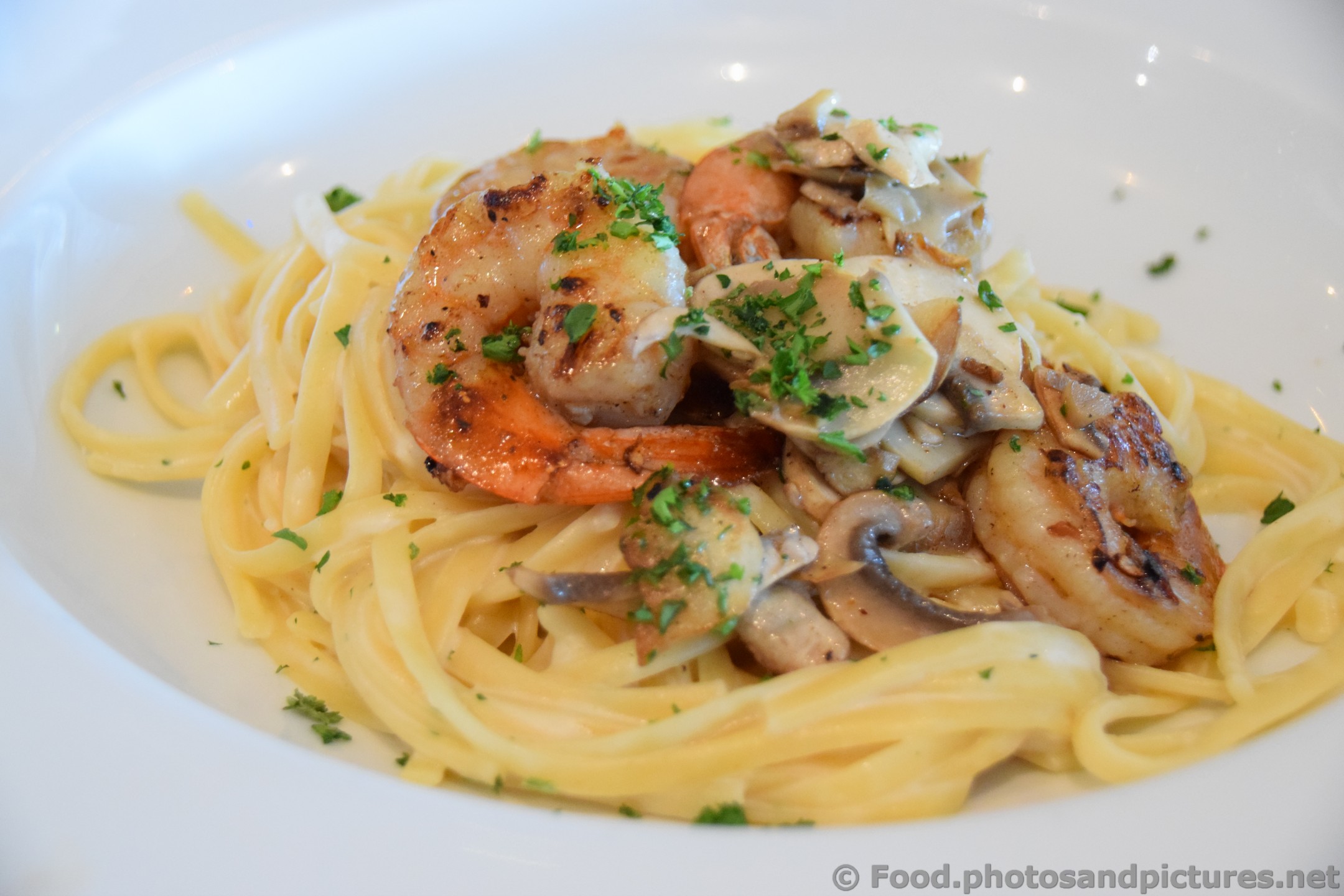 Prawns & Linguini in Thermidor Sauce.jpg