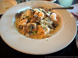 Shrimp & Portobello Mushroom Fettuccine.jpg
