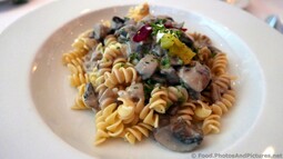 Mushroom Stroganoff.jpg