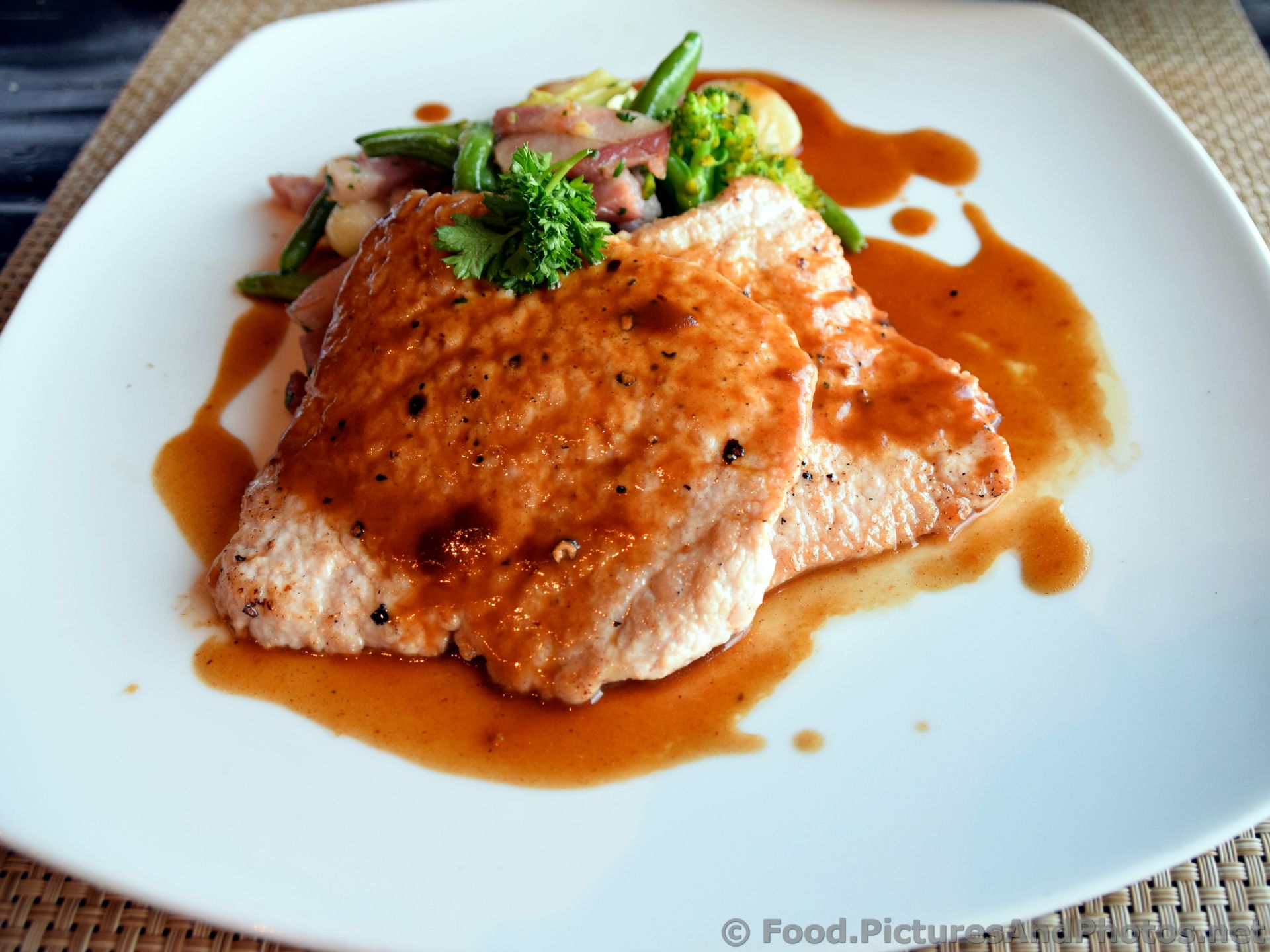 Pork Scallopini Marsala.jpg